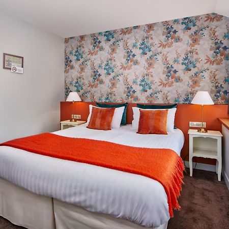Logis Hotel Les Fuchsias Saint-Vaast-la-Hougue Exterior foto
